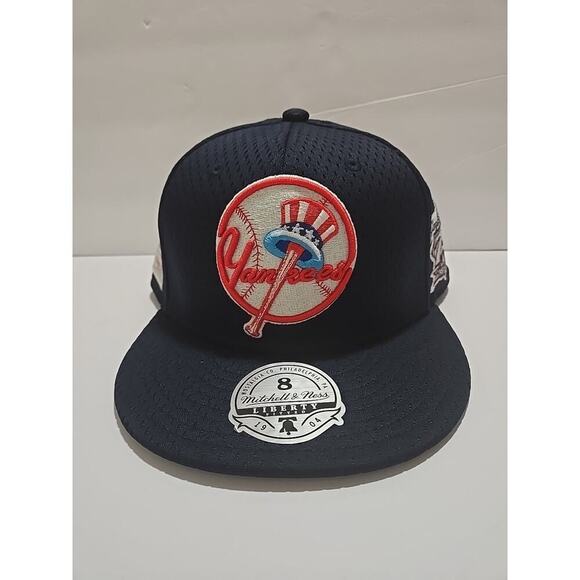 New York Yankees Logo Mitchell & Ness MLB Blue Cooperstown Fitted Hat Size 8 - Picture 1 of 11